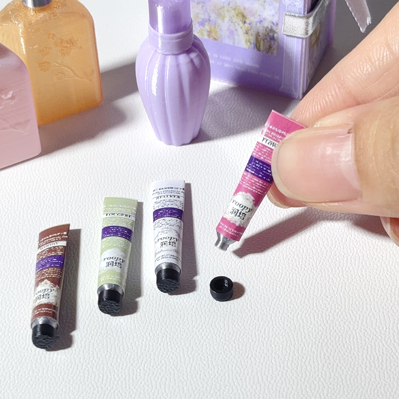 2 szt. 1:6/1:12 Miniaturowy kr – Makeup Beauty House recenzja i cena